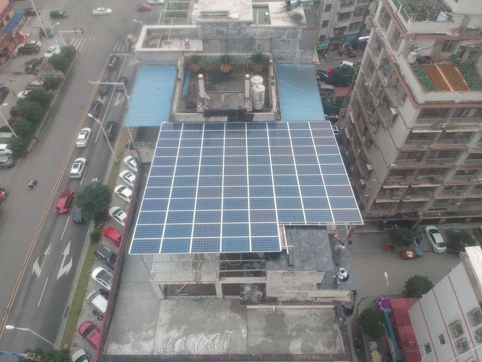 什么叫与修建连系的漫衍式光伏发电系统？