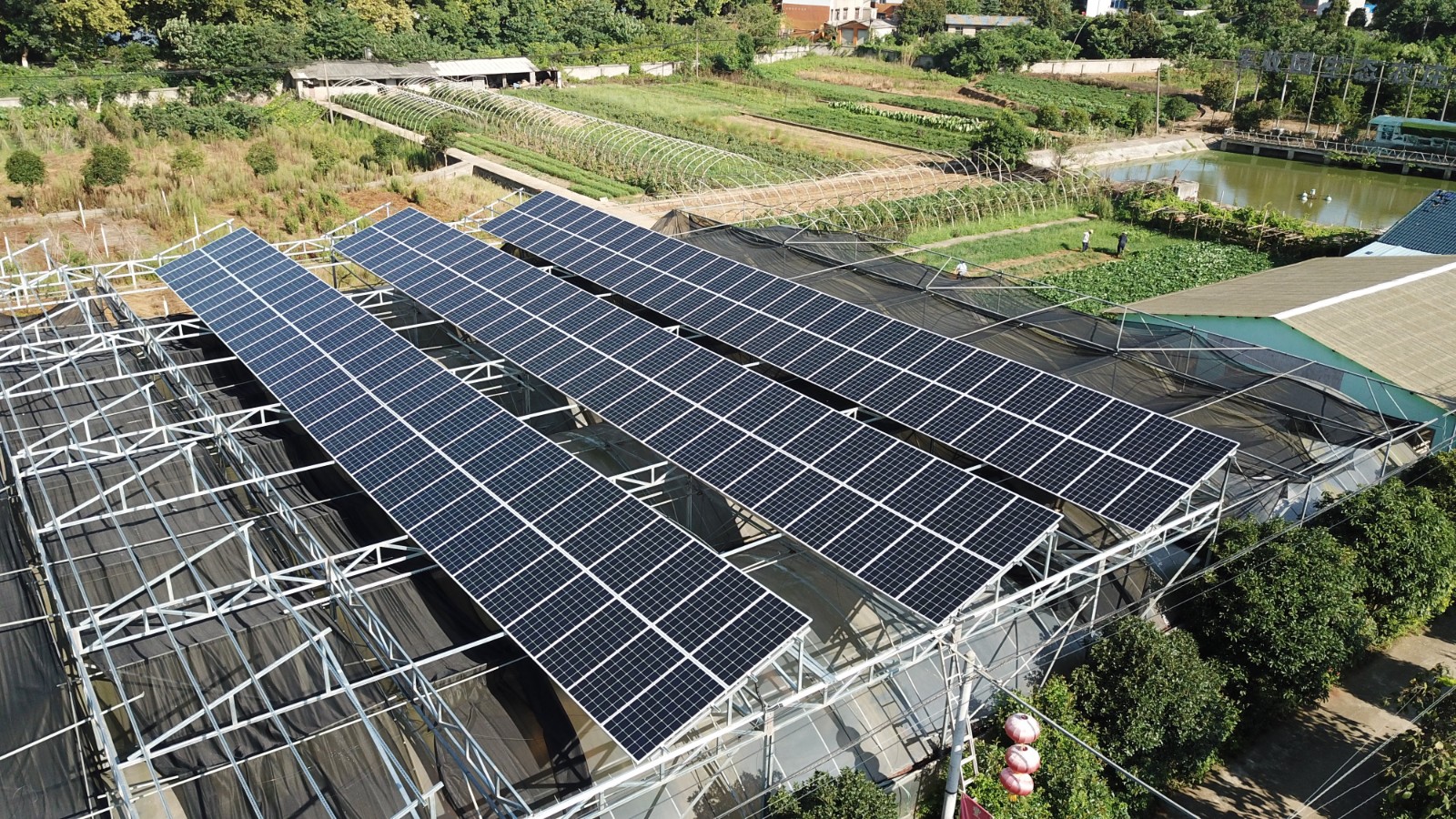 太阳能光伏发电，，，绿色环保，，，让你的生涯充满阳光