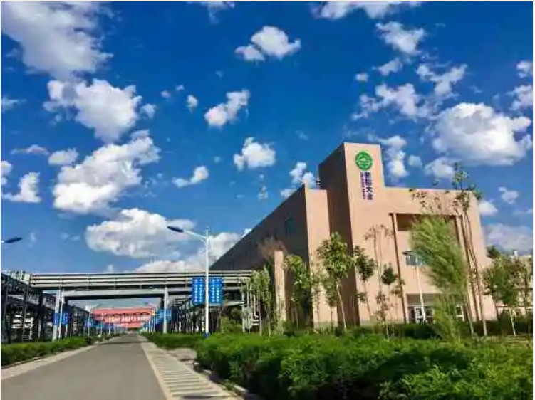 继新疆棉花之后，，新疆光伏成为美国下一个目的？？？新疆大全回应：：“想对我们搞‘工业灭绝’，，问问中国和天下市场答不允许！”