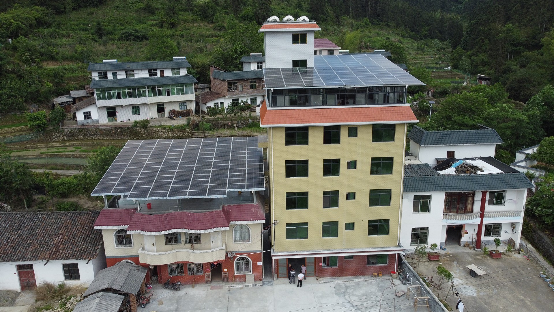 湖北BB贝博艾弗森绿色能源有限公司