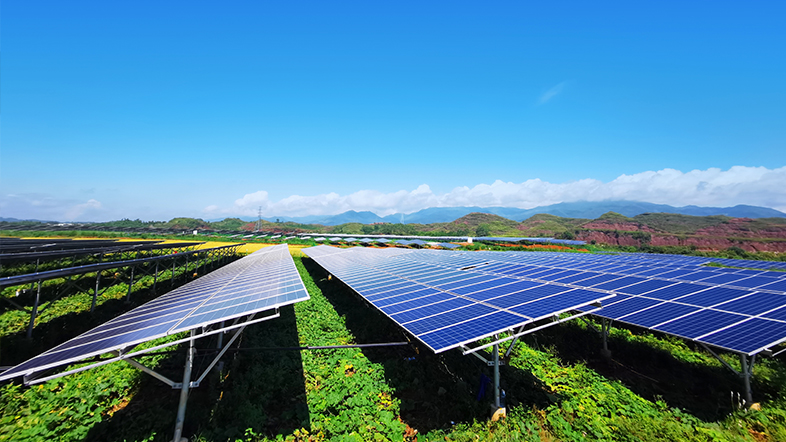 光伏发电为什么会被政府大力扶持，，，和被众人追捧呢？？