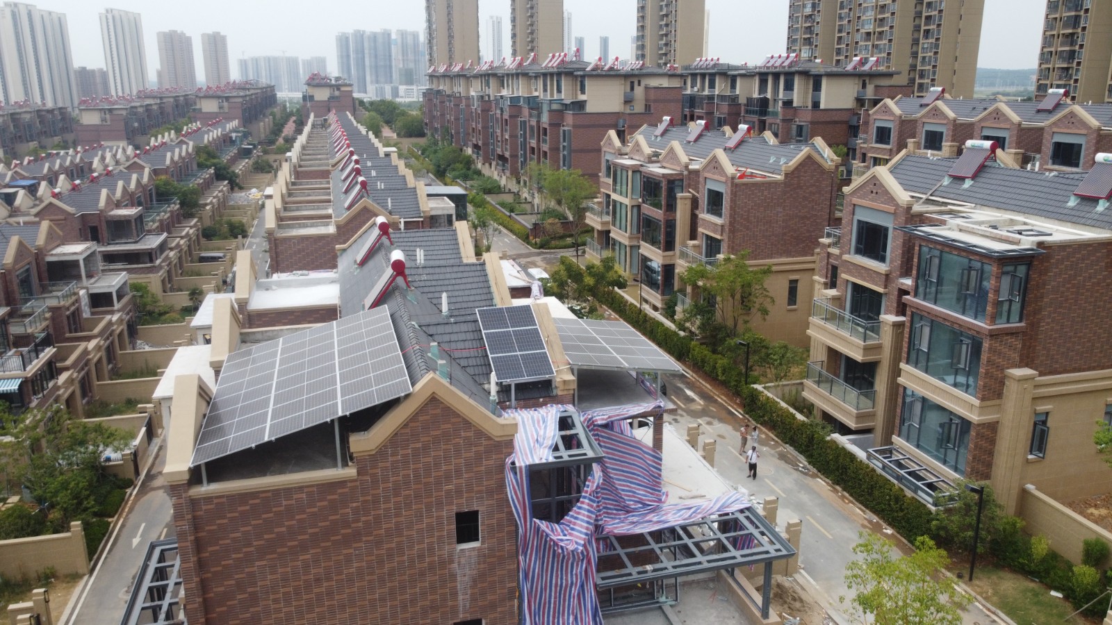 潦诳委：勉励电力用户与新能源企业签署年度及以上绿电生意条约